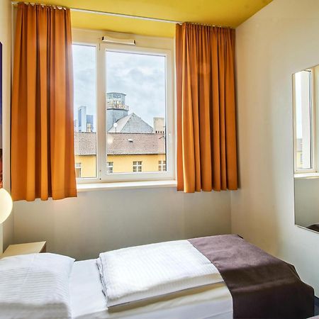 B&B Hotel Frankfurt-Hbf Frankfurt am Main Bagian luar foto